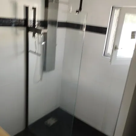 Avec Piscine Villa