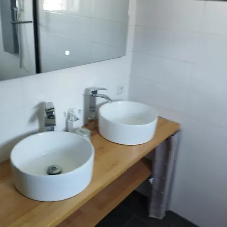 Avec Piscine Montbazin
